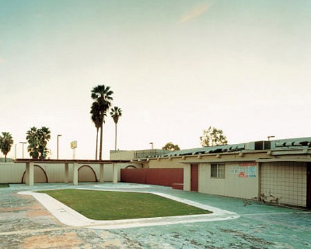 J. Bennett Fitts, Inland Empire, 2005
C-print, Edition of 6, 40 x 50 in. (101.6 x 127 cm)
JBF-007