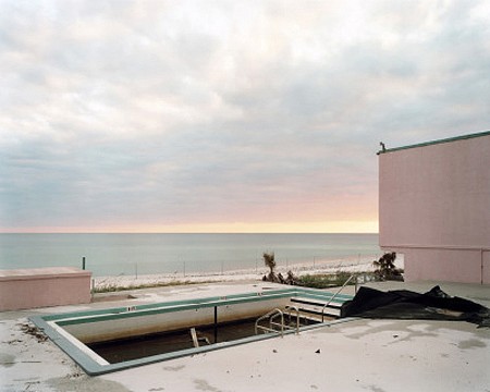 J. Bennett Fitts, Panama City Beach 3, 2005
C-print, Edition of 6, 40 x 50 in. (101.6 x 127 cm)
JBF-005